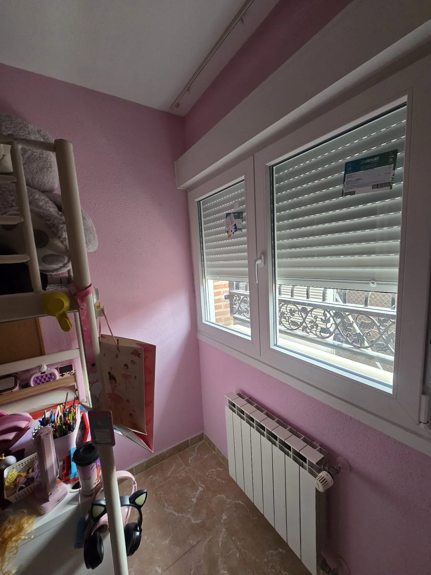 Instalación de ventanas de PVC y aluminio de alta eficiencia térmica - ven 33